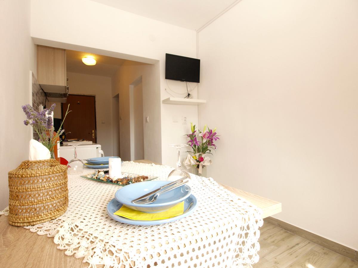 Apartments Davor 1676 Banjole Εξωτερικό φωτογραφία
